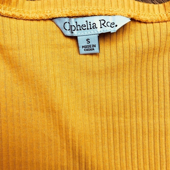 Golden Yellow Top NWT - Picture 2 of 7
